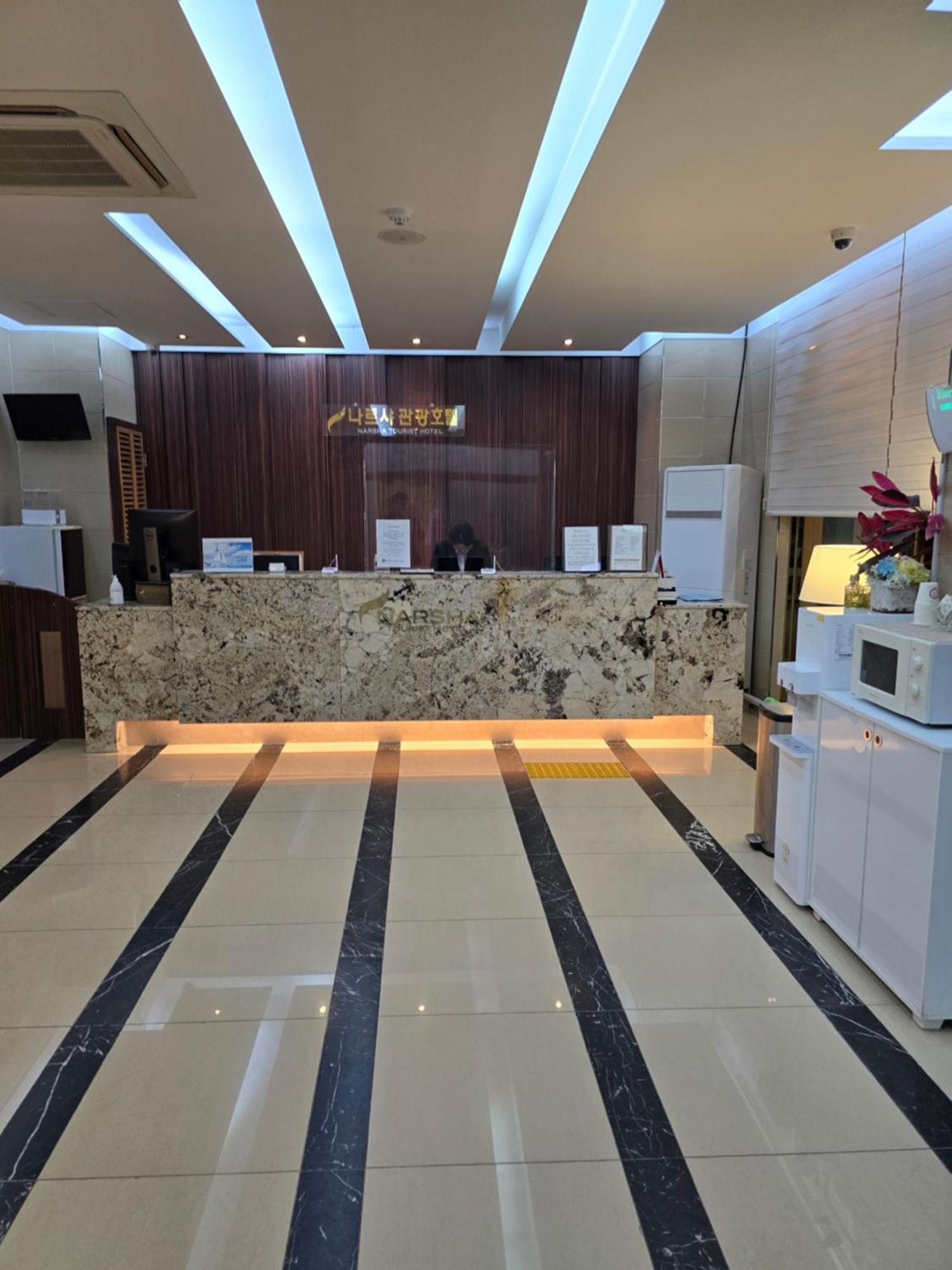 Yeosu Narsha Hotel Exterior foto