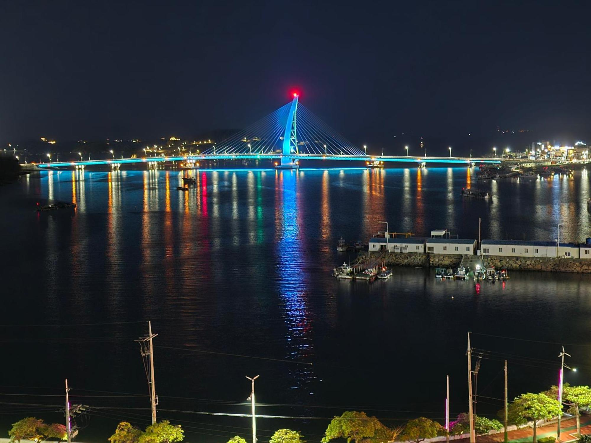 Yeosu Narsha Hotel Exterior foto