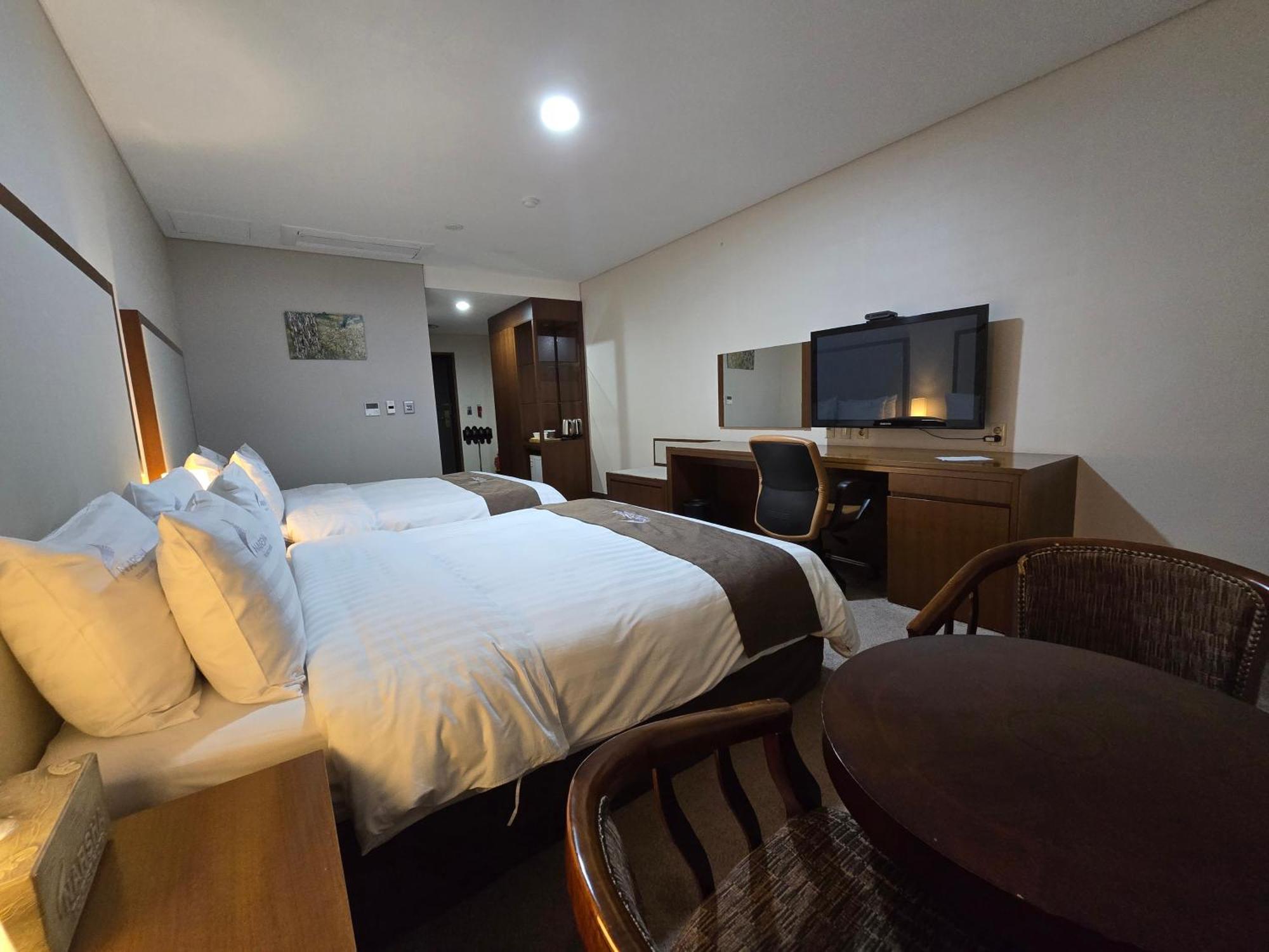 Yeosu Narsha Hotel Exterior foto