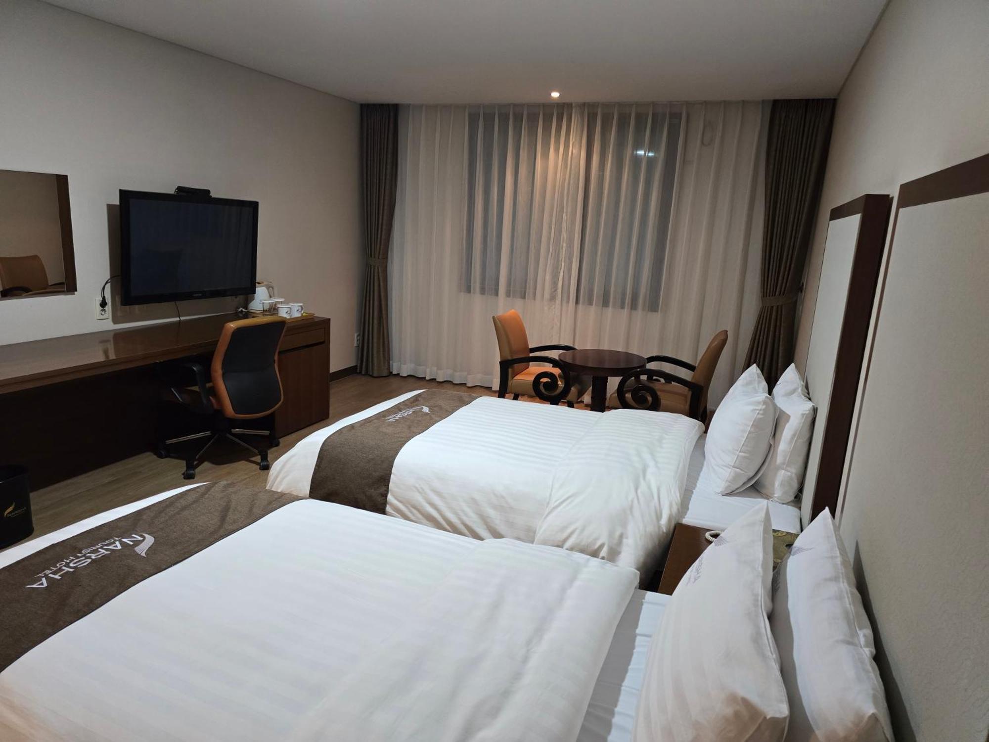 Yeosu Narsha Hotel Exterior foto