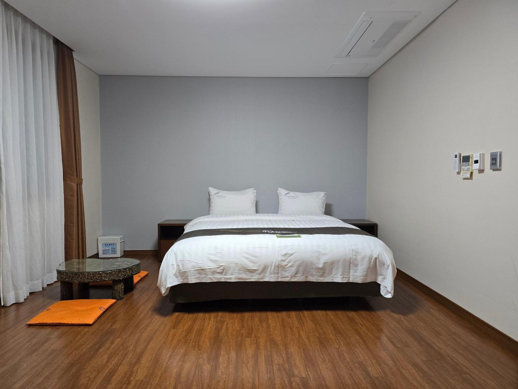 Yeosu Narsha Hotel Exterior foto
